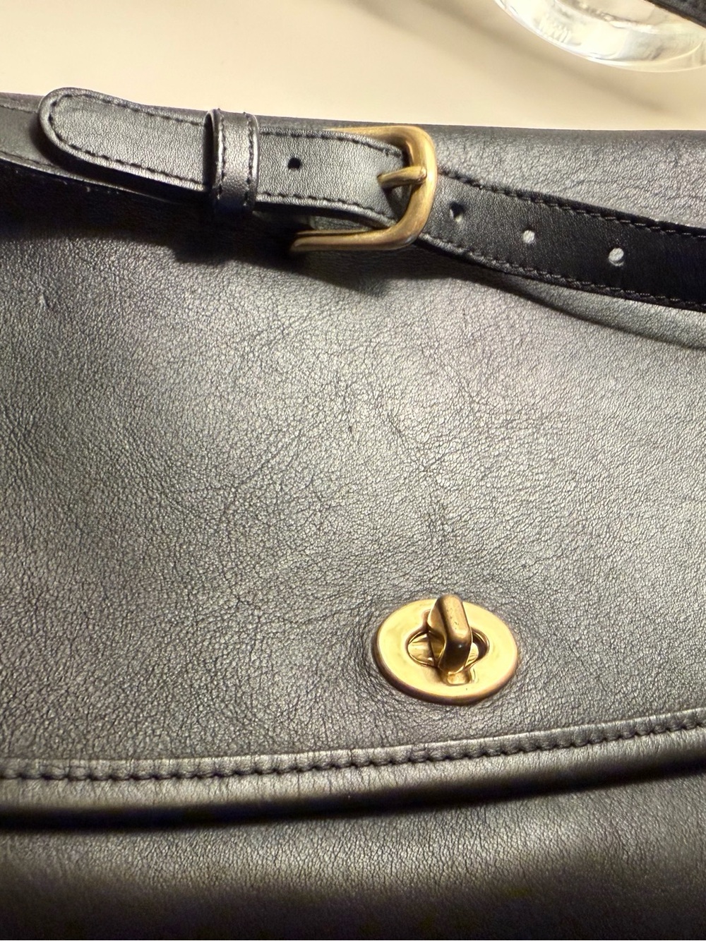 COACH PURSE LEATHER - Picture 2 of 5